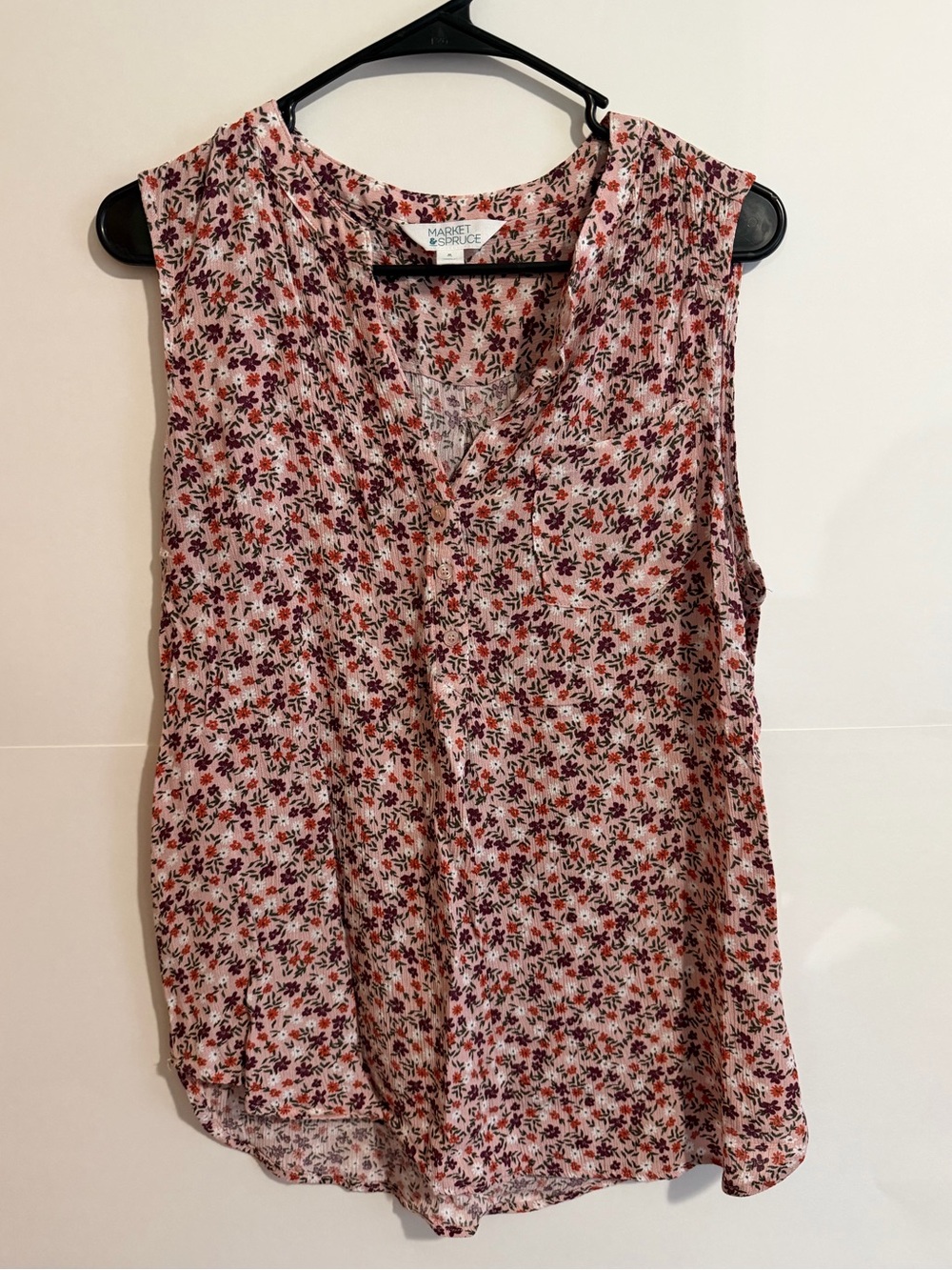 Market & Spruce Pink Floral Sleeveless V-Neck Tank Top